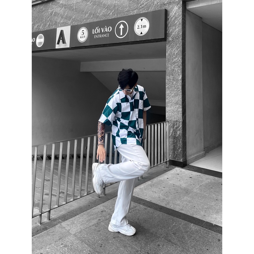 Áo sơ mi nam hoạ tiết DEVIL BOIZ tay ngắn vải lụa form rộng unisex