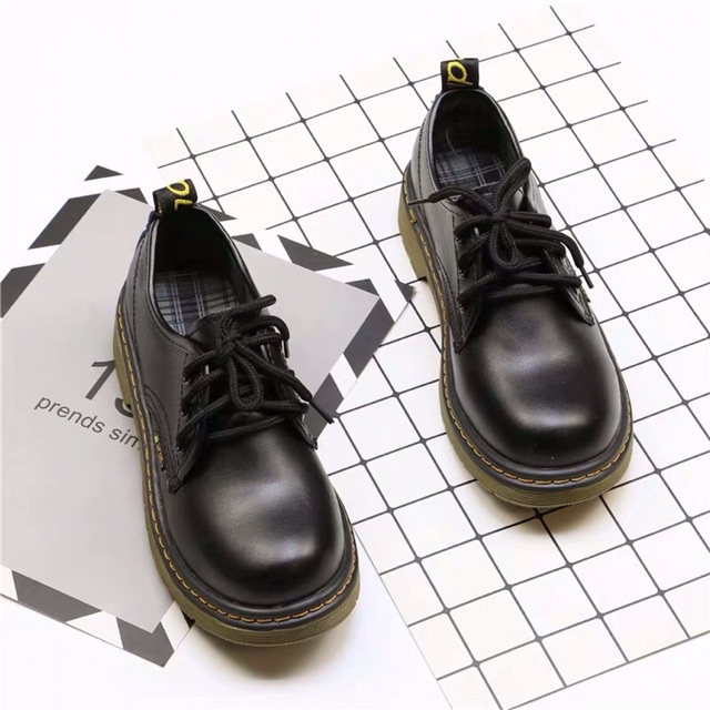 (Sẵn 35/40) Giày boots Dr Martens cổ thấp (form to lùi 1 size)