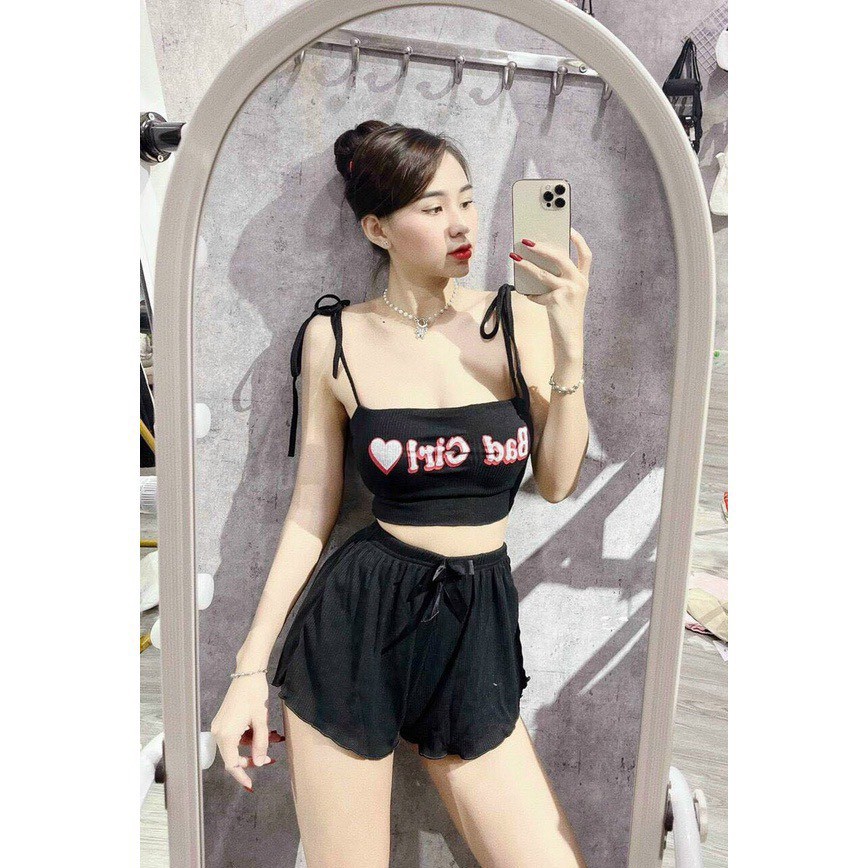 Sét bộ áo hai dây cột nơ vai in chữ BAD GIRL phối quần đùi in chữ cực xinh , chất thun gân mềm mịn co giãn ( ảnh thật )