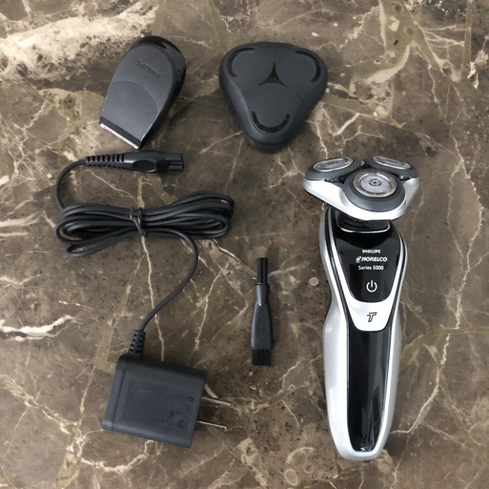 Máy cạo râu, dùng khô và ướt. Thương hiệu cao cấp Philips S5370/04 - Xuất xứ: Hà Lan  {