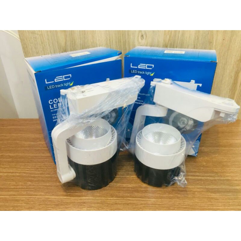 Đèn Led COB rọi thanh ray chiếu điểm 20W 30W trang trí cửa hàng showroom shop thời trang