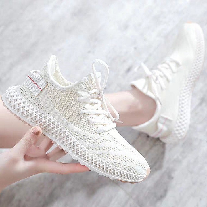 Giày thể thao sneaker nữ , đế thiết kế dạng tổ ong màu kem đậm mã T58