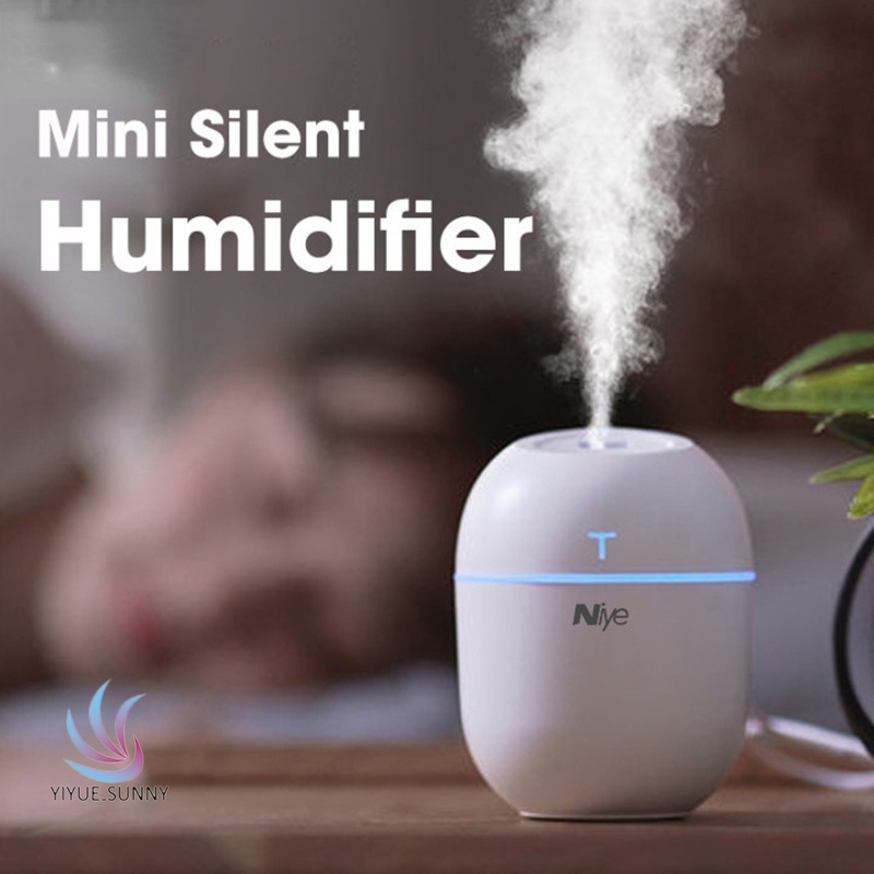 Máy Phun Sương Làm Ẩm Không Khí 220ml Tích Hợp Đèn Led Tiện Dụng