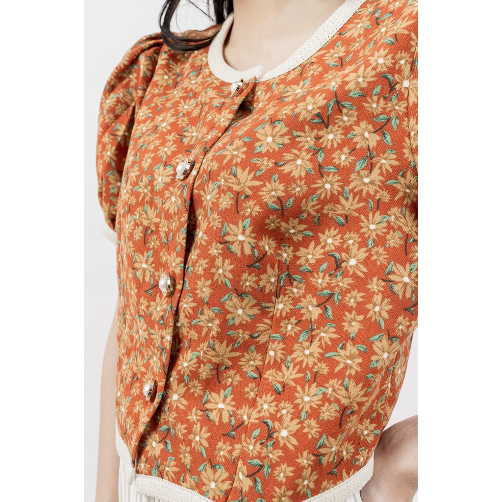Áo hoa kiểu tay ngắn phối viền nữ FM Style 220108402