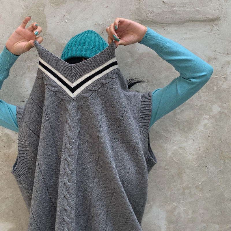 Áo len ghi lê cổ chữ V dáng rộng dành cho nữ | BigBuy360 - bigbuy360.vn