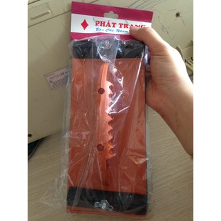 BÀN CHÀ NHÁM CÁN NHỰA
