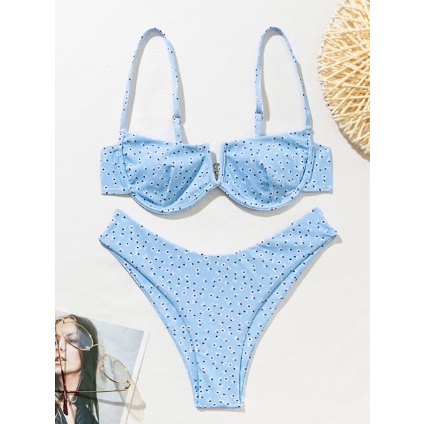 Bộ bơi xẻ ngực có gọng