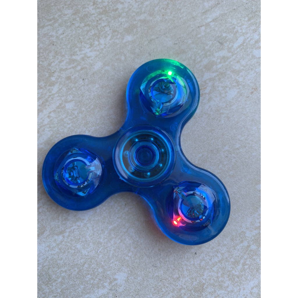 Con quay Spinner đồ chơi đèn Led phát sáng xả Stress bằng nhựa ABS cho mọi lứa tuổi