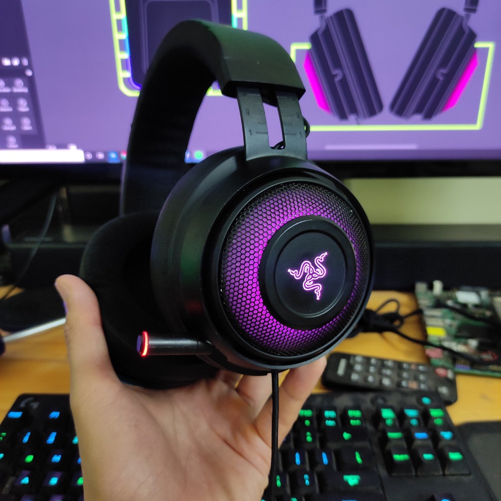 Tai nghe chơi game Razer Kraken Ultimate - Hàng chính hãng hỗ trợ âm thanh 7.1, có đèn led RGB đẹp hơn Logitech