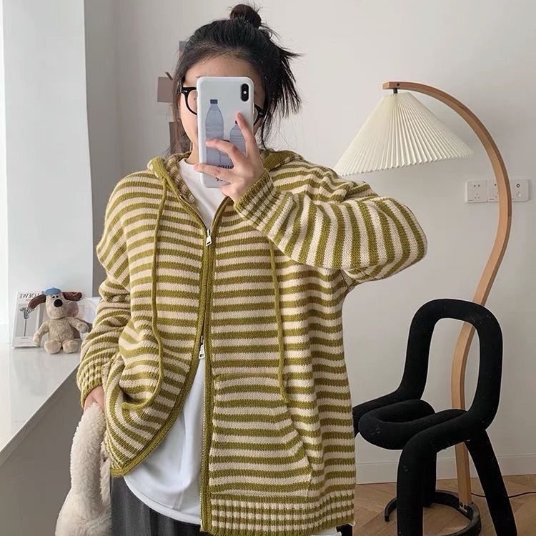 Áo Khoác Len Cardigan Có Nón Tay Dài Dáng Rộng Họa Tiết Kẻ Sọc Màu Tương Phản Thời Trang Xuân Đông Hàng Mới Dành Cho Bạn Nữ