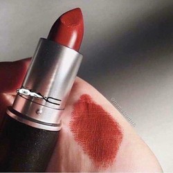 (CÓ SẴN) Son MAC lipstick full size chính hãng 100% Ruby Woo/ Chili