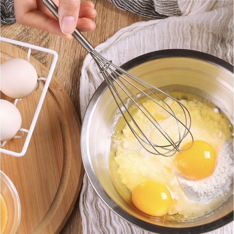 Cấy đánh trứng cầm tay cho nhà bếp