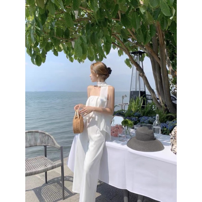 Set đồ culottes trắng áo kiểu