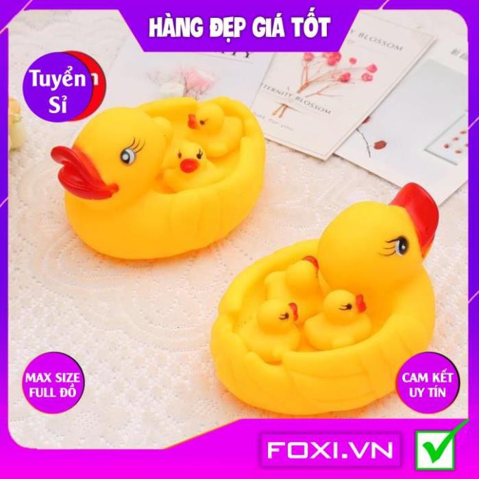 Đồ Chơi Vịt Cao Su Bơi Nước Foxi-Vịt Màu Vàng Phát Ra Âm Thanh Vui Nhộn trong Bồn Tắm Cho Bé-Đồ Chơi Nhà Tắm-ĐC An Toàn