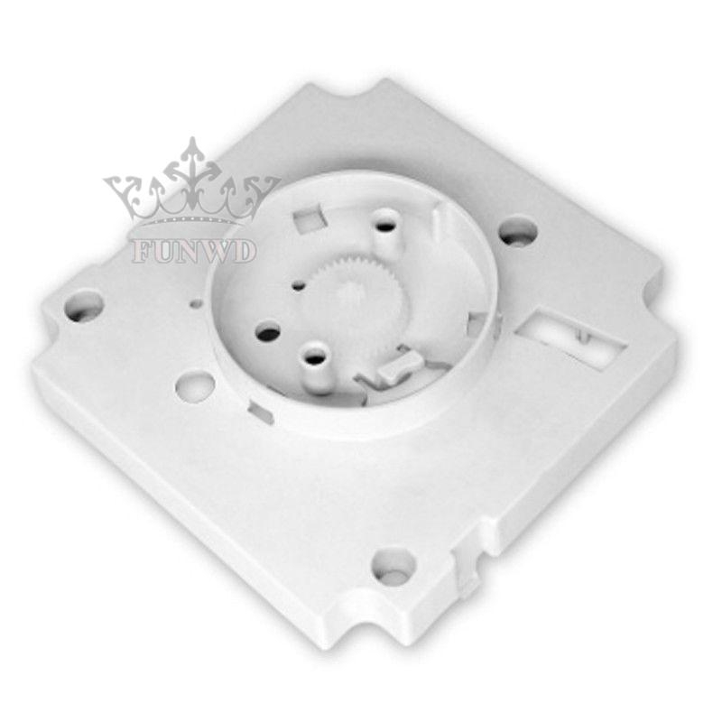 Đồng hồ cơ 24h kiểm tra an toàn nguồn điện của các thiết bị trong gia đình