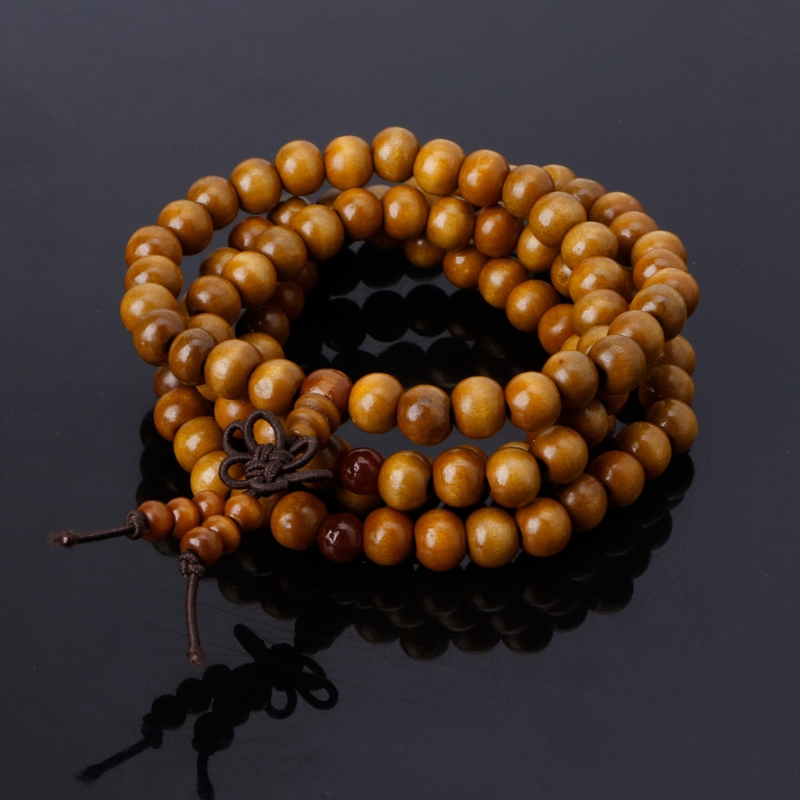 Vòng đeo tay xâu 108 hạt gỗ đàn hương 8mm kiểu Phật giáo
