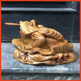 Tượng gỗ cụ thiềm thừ to kt 20 16 16 gỗ bách xanh thơm ngát