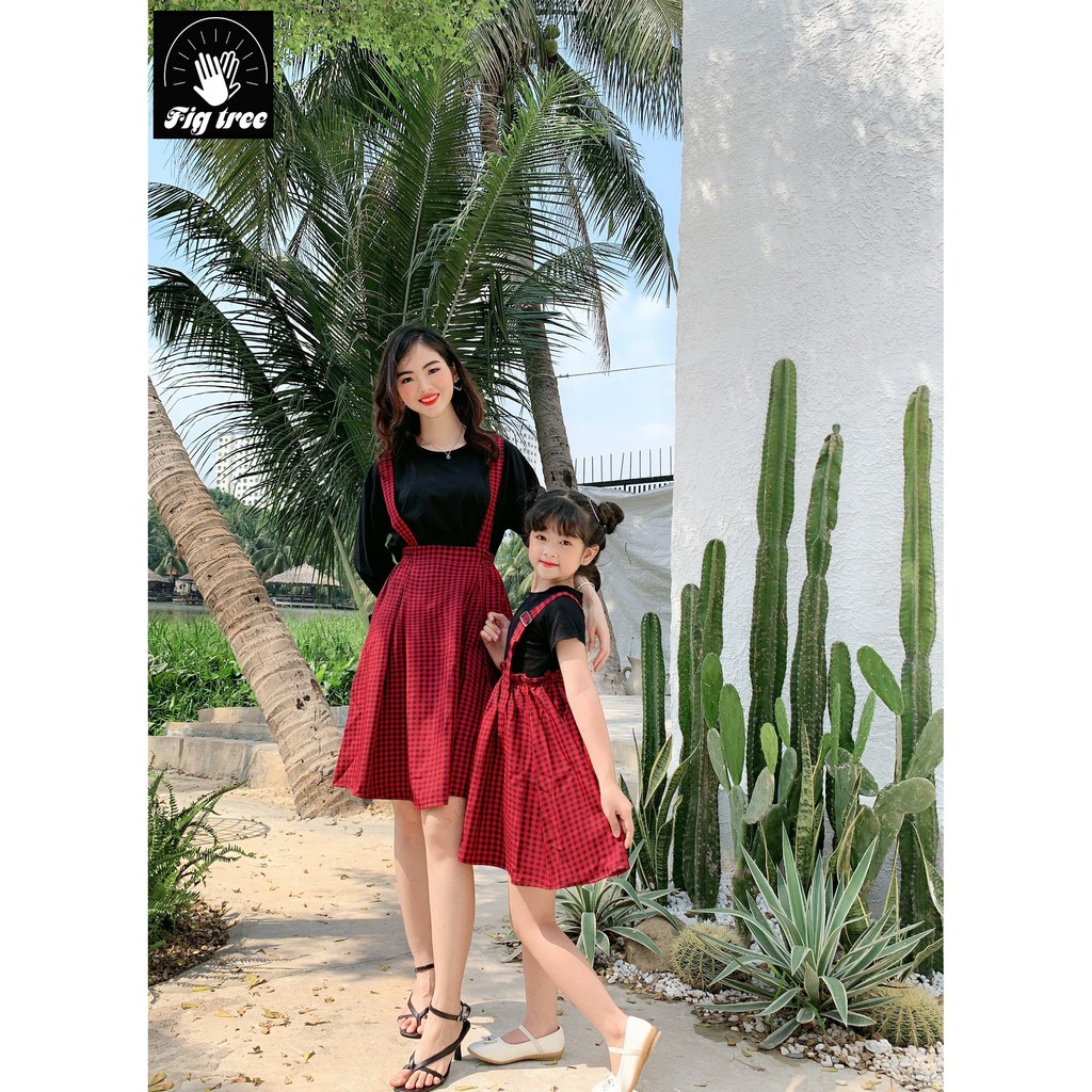 Đồng Phục Gia Đình Fig Tree Caro Đỏ Đón Tết Siêu Xinh Nữ Kèm Áo Thun