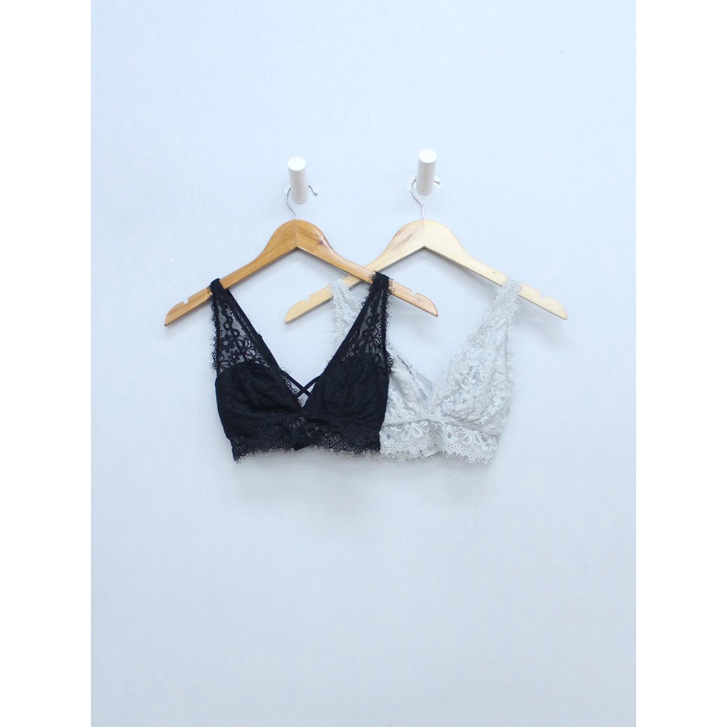 Q9723 - Áo bra Aerie ren số 13, có khe nhét mút