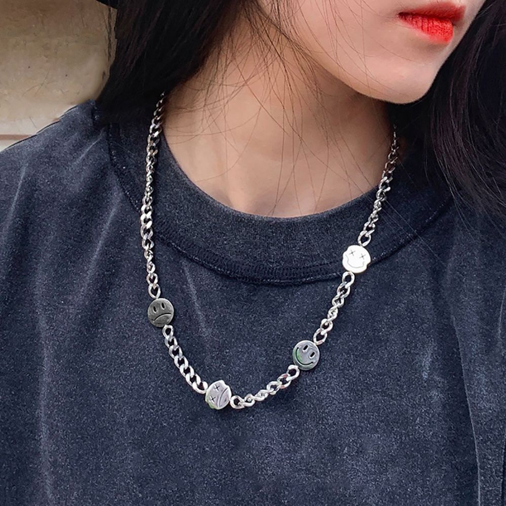 Vòng cổ Hai Mặt Hình Mặt Cười Bằng Hợp Kim Phong Cách Hàn Quốc Dễ Thương Sáng Tạo Thời Trang Cho Nữ