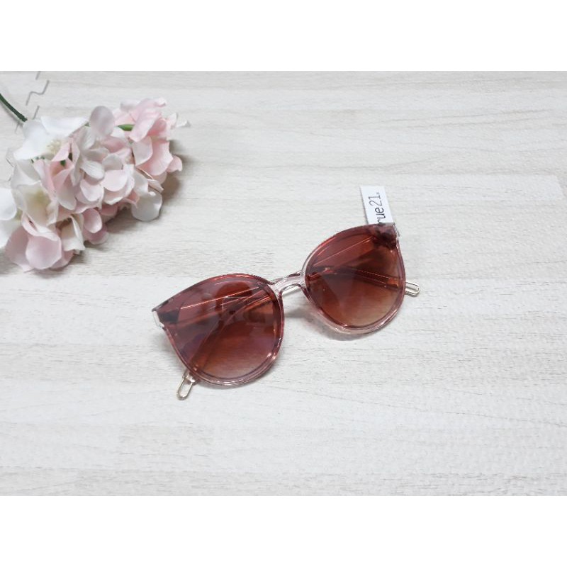 Kính Rue 21 nhập Mỹ, hàng chuẩn auth, có mail mua hàng chính hãng