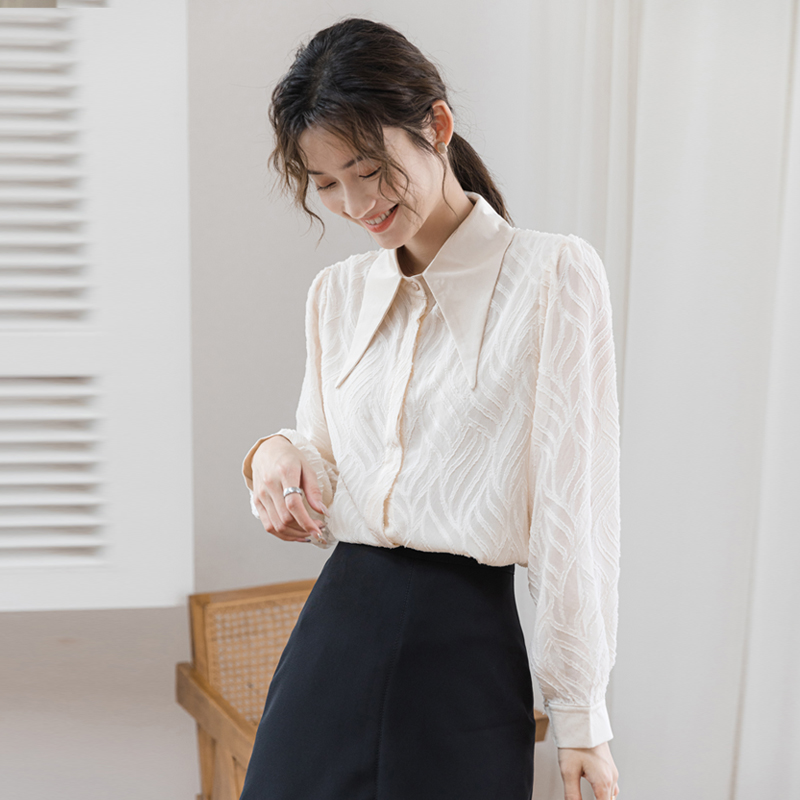 Áo Sơ Mi Dài Tay Cổ Cao Phối Ren Thời Trang Mùa Xuân 2021 Cho Nữ