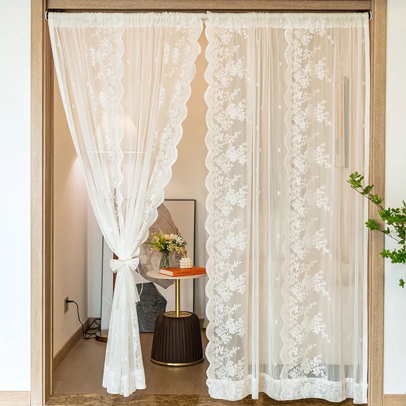 Rèm ren màu trắng treo cửa sổ trang trí nhà cửa thanh lịch