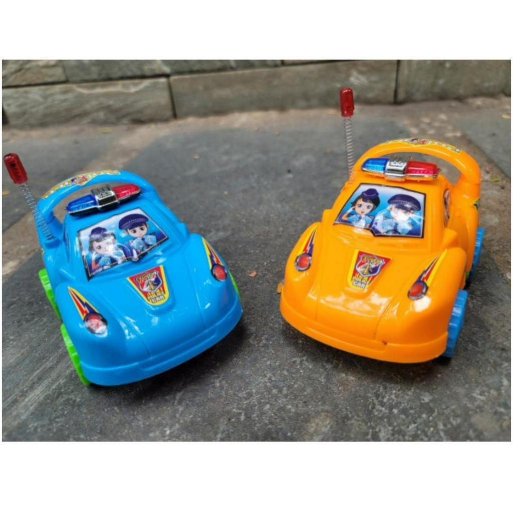 Đồ chơi xe ô tô cảnh sát mini chạy bằng dây cót kêu reng reng