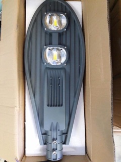 Đèn led đường cao áp 100w,nguồn done,chip epistar
