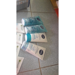 sua rua mat nivea đức