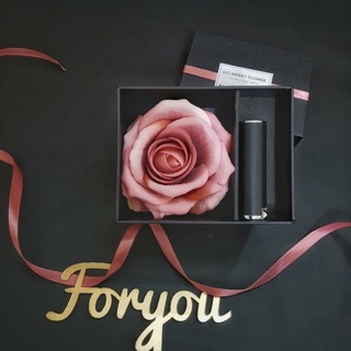 Hộp quà hoa lụa đựng son KISSME BOX - VINTAGE ROSE