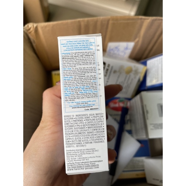 Tinh chất serum La Roche-Posay Hyalu B5