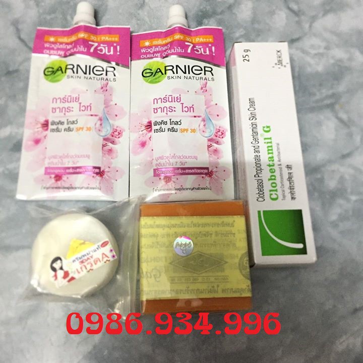 Bộ nám mụn tàng nhà clobetamilg