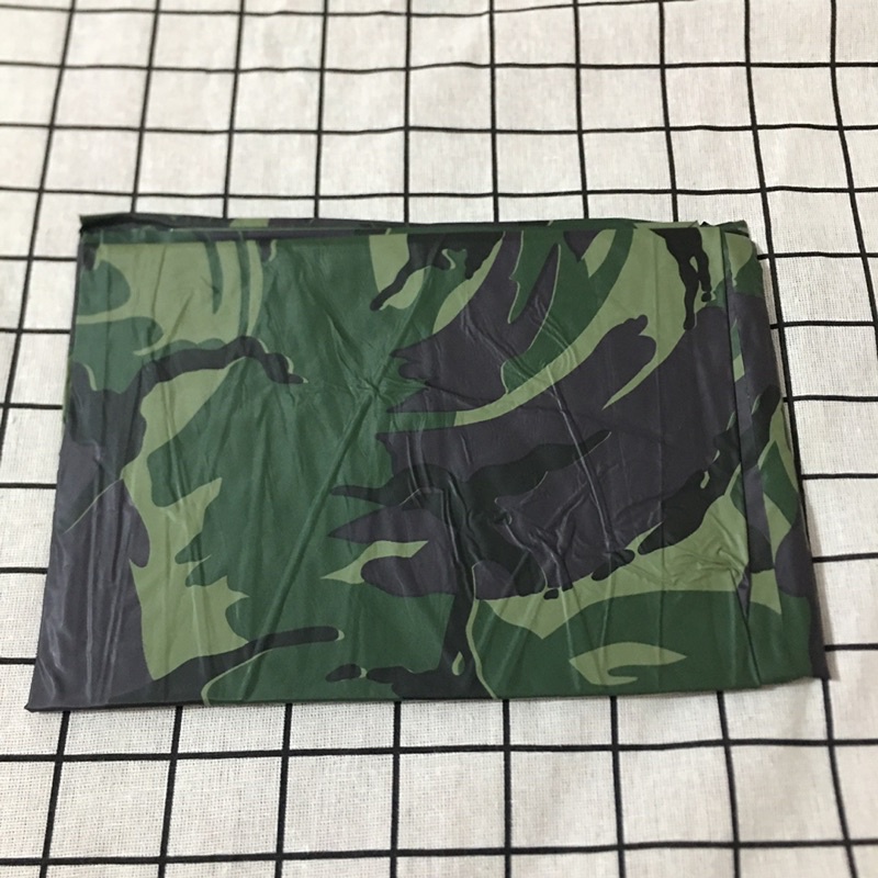 Tấm Nilon Tấm Bạt Choàng In Loang Đi Mưa - Mảnh Mưa Rằn Ri 1m6 x 2m2