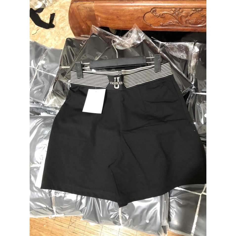 Quần đùi  cạp chun thêu chữ thần thánh vải Umi hàn dành cho nữ-Bigsize