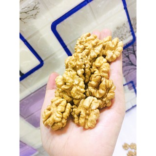 ÓC CHÓ NHÂN - Óc chó vàng đã bóc vỏ (500gr)
