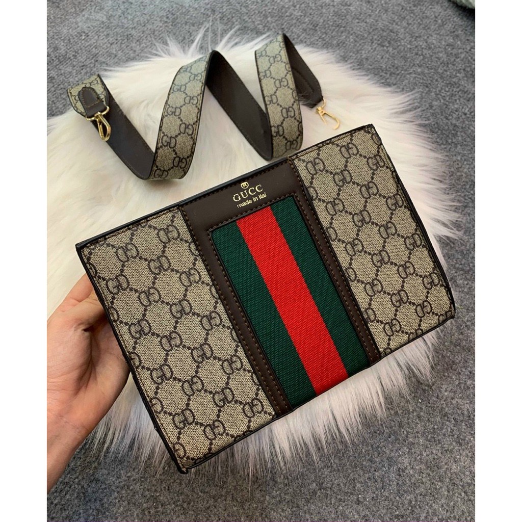 Túi hộp đeo chéo tab vuông phong cách trẻ trung hottrend 2021