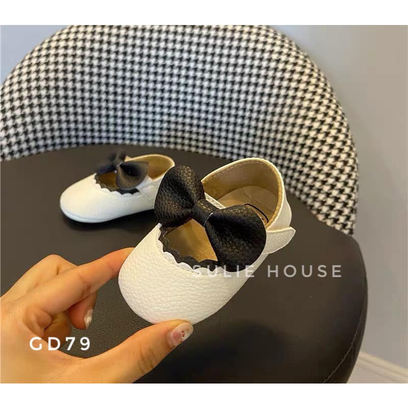 Giày tập đi bé gái đính nơ - GD79