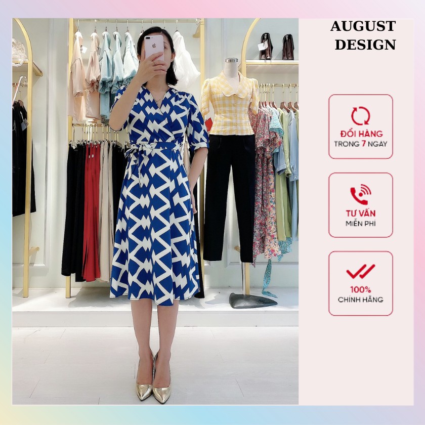 Đầm lụa họa tiết cổ chéo thắt đai , chất liệu lụa mềm mại BY AUGUST DESIGN