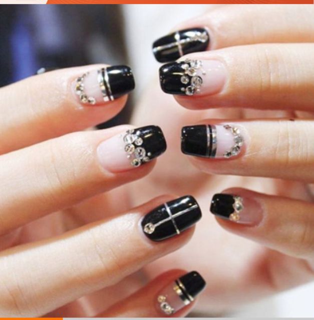 Sỉ 18k móng tay giả