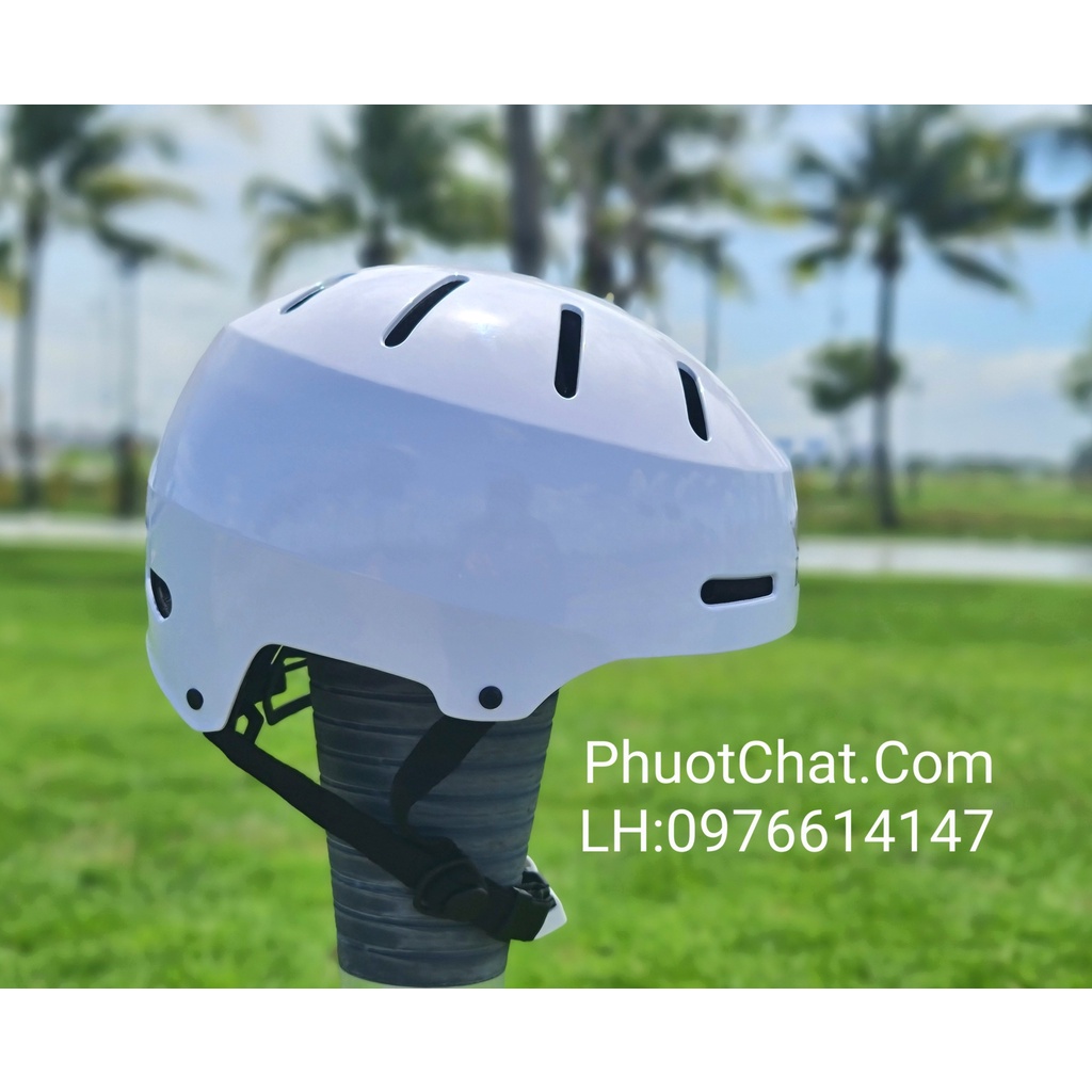 Mũ bảo hiểm xe đạp,Mũ thể thao Royal MD17 màu trắng