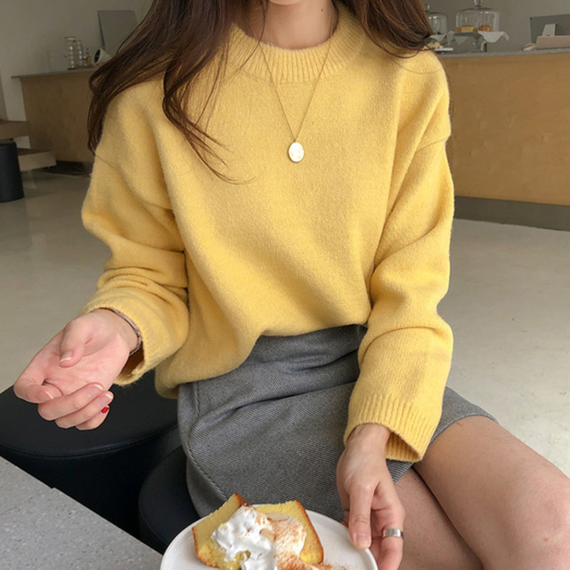 Áo Sweater Cổ Tròn Dáng Rộng Màu Trơn Đơn Giản Phong Cách Hàn Quốc