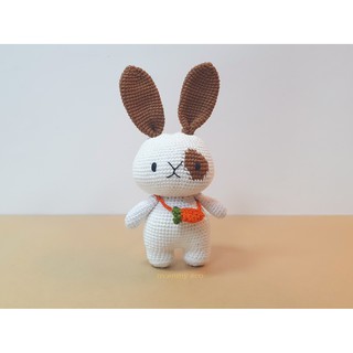 Thú len handmade, đan móc thú len, đồ chơi len an toàn cho bé. Thỏ đi học đeo cà rốt
