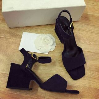 Sandal