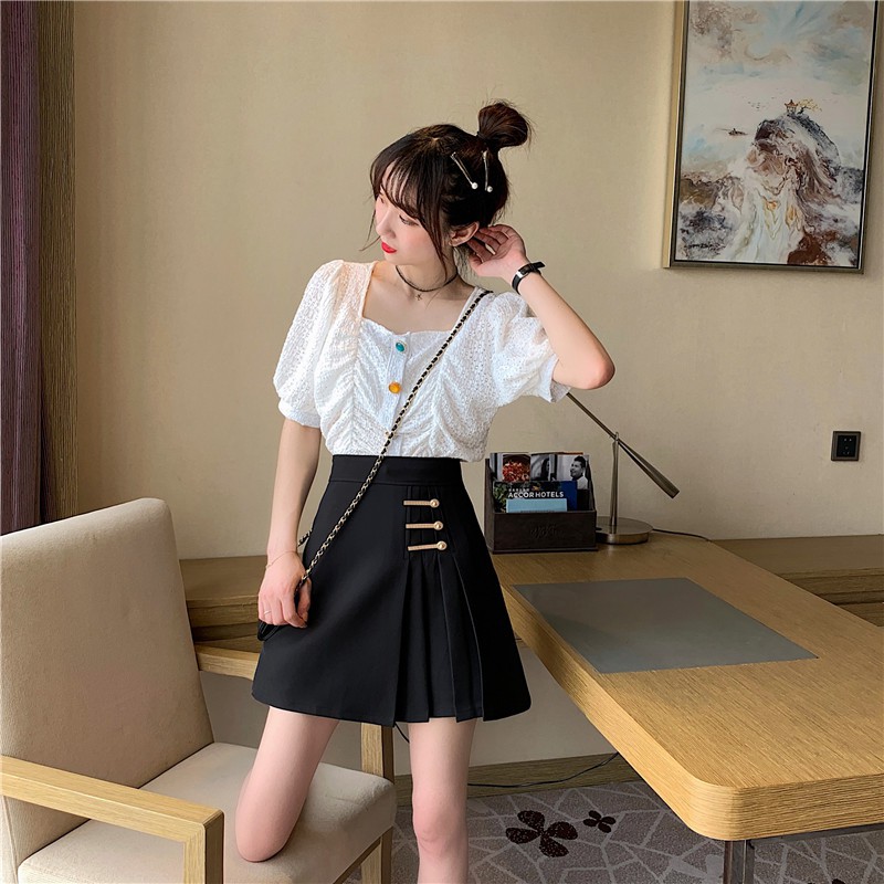 [Mã WASKT304 giảm 15% tối đa 30K đơn 99K] LEEVA - Chân váy xếp ly phối nút cá tính CV010 | BigBuy360 - bigbuy360.vn