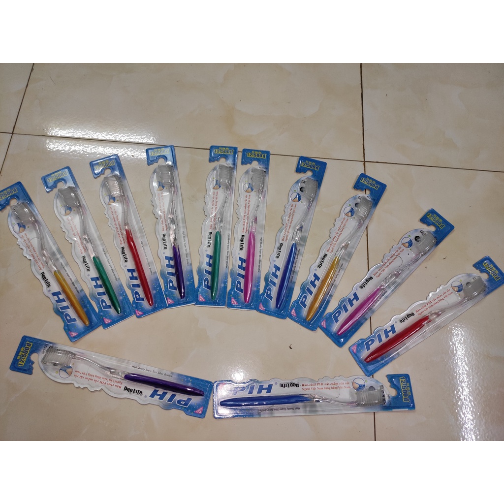Combo 12 Bàn chải đánh răng PIH người lớn