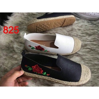 Giầy slip on cói