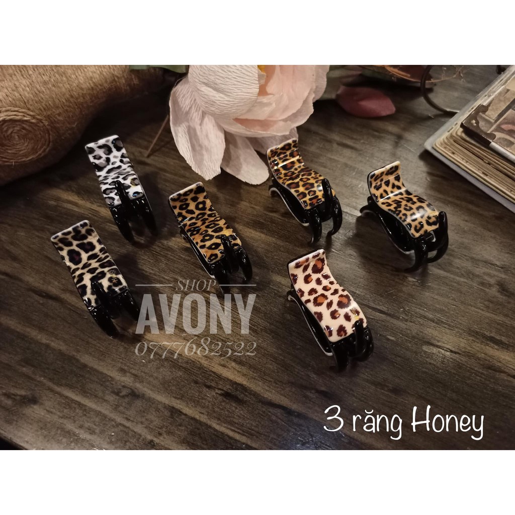 Kẹp tóc càng cua  hoa văn da - Honey