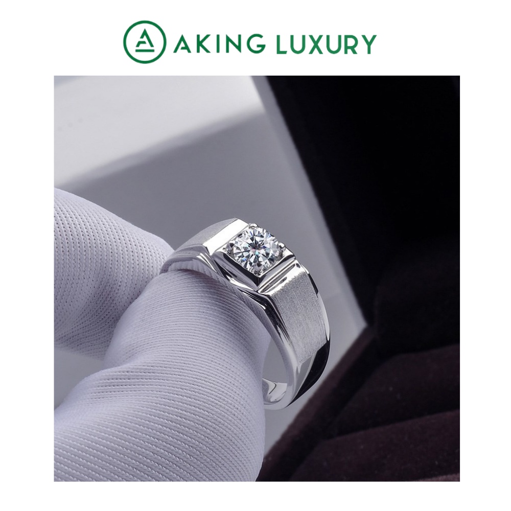 Nhẫn bạc nam AKING LUXURY AK15 cao cấp, nhẫn nam trơn đơn giản làm nổi bật viên đá chủ tôn lên sự mạnh mẽ. Mới nhất 2021