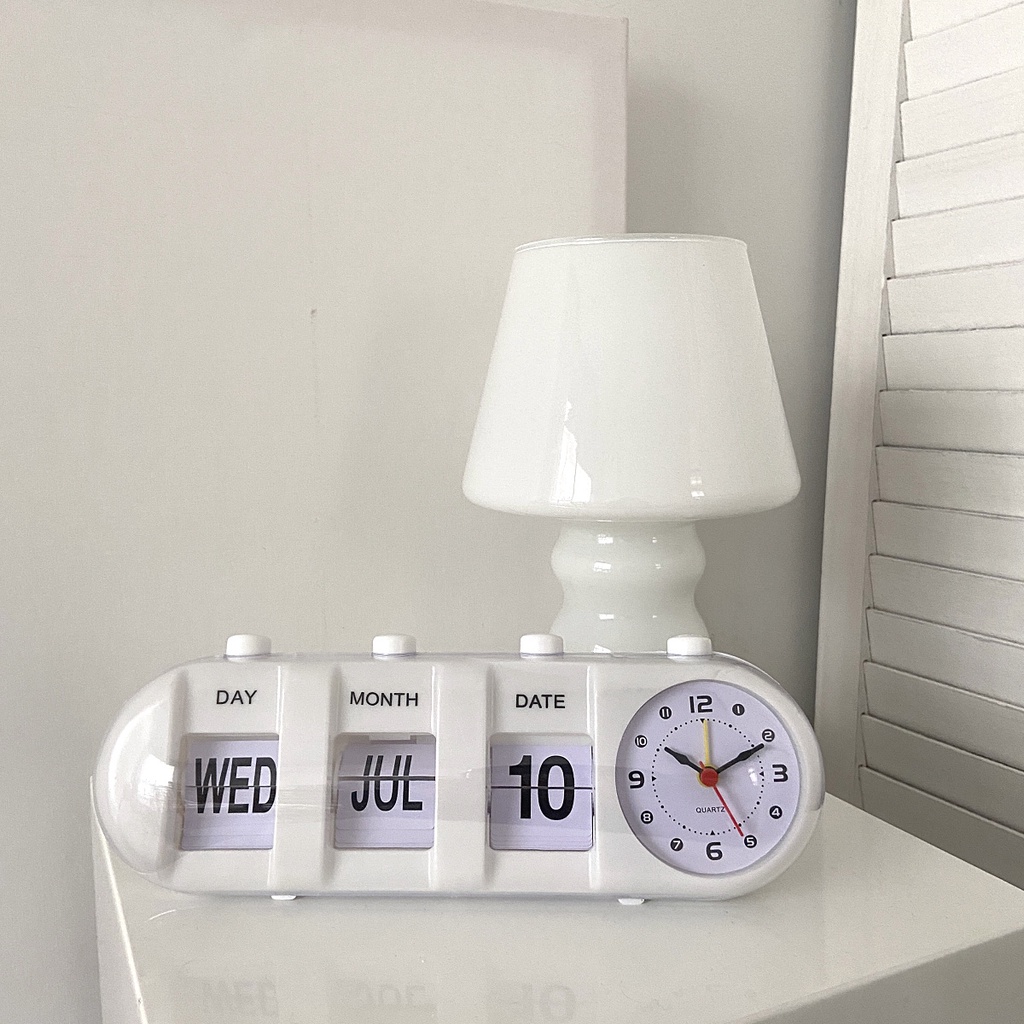 Đồng hồ kiêm lịch lật hiện đại mẫu mới trang trí phòng ngủ siêu xinh